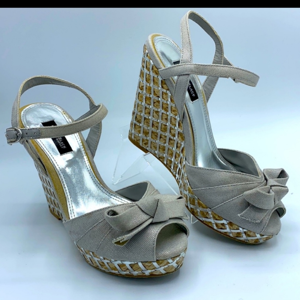 White House Black Market Sophie Wedge